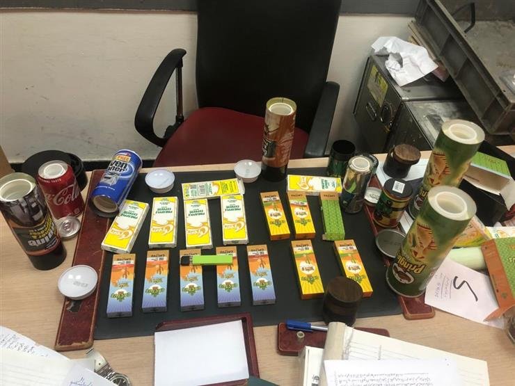 ضبط 16 سيجارة إلكترونية مخدرة مع مسافر من ألمانيا لهذه الدولة