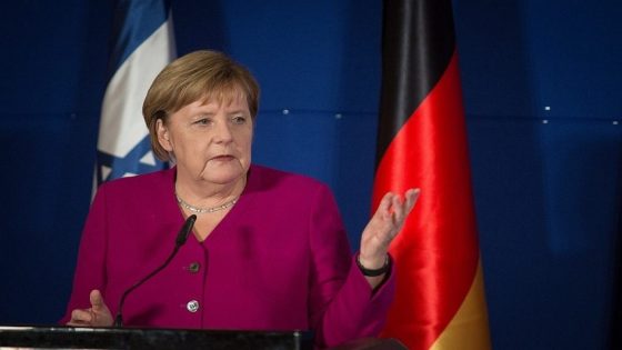 ميركل: ألمانيا مسؤولة عن اسرائيل