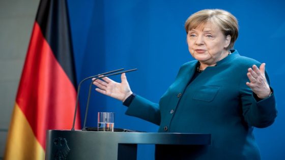 رئيس وزراء ألمانيا يطلب حذاء أنجيلا ميركل.. ما السبب؟