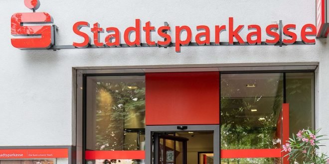 1163140557-bankueberfall-sparkasse-rosenheimerstrasse-lEu5MITtTuFeeUpFea-660x330