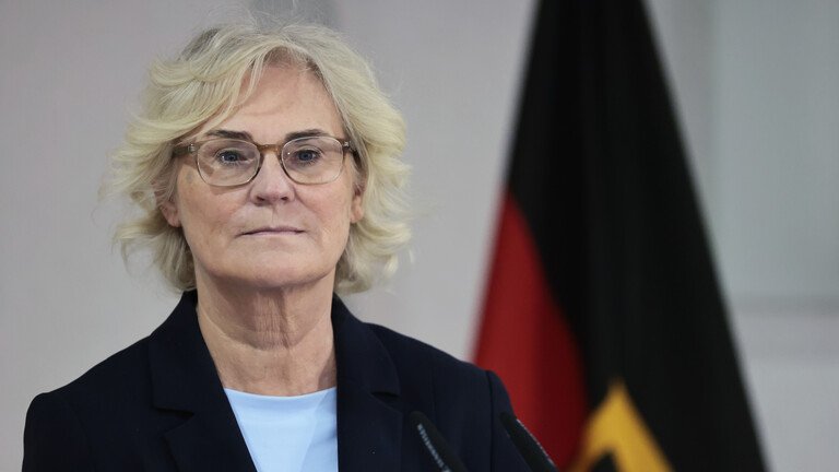 61ff8e9a4c59b726ea63d471