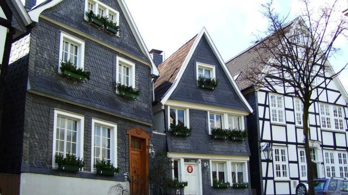 Germany home. German Traditional House. German Classic House. German Traditional Townhouse. German Exterior.