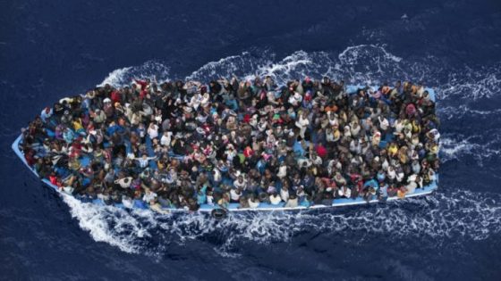 أوروبا تتفق على وقف تدفق اللاجئين من المنابع وإعادة الواصلين