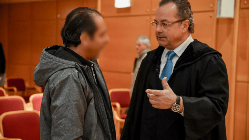 حُكم على اللاجئ السوري البالغ من العمر 51 عاماً بالسجن 15 عاماً بتهمة الشروع في القتل - Dostal Harald))