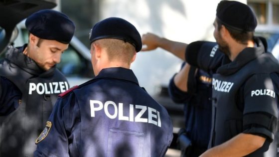 النمسا.. الحكم بالسجن على شاب سوري ضرب شرطياً لسبب صادم