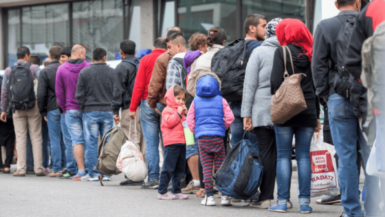 كم يبلغ عدد السوريين بينهم؟.. حزب ألماني يدعو لإجبار اللاجئين المستفيدين من مساعدات البطالة على العمل