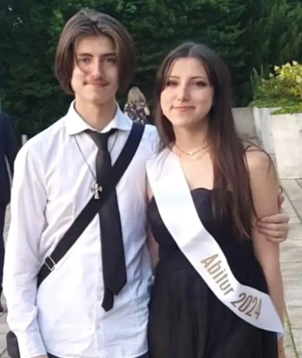 f06dd4503371b5b58568f640db271bd0,64e3ab77